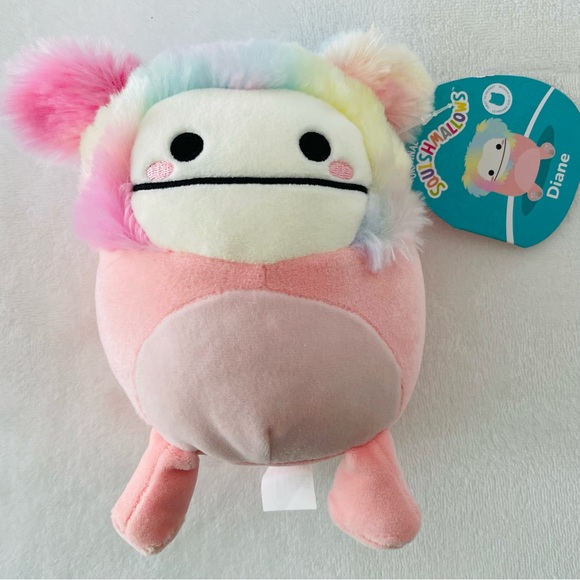 SQUISHMALLOW NWT Diane - Picture 1 of 11